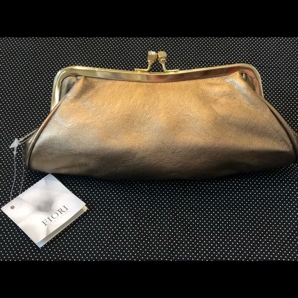 New Fiori Champagne Gold Clutch w/ Removable Strap - Picture 3 of 6